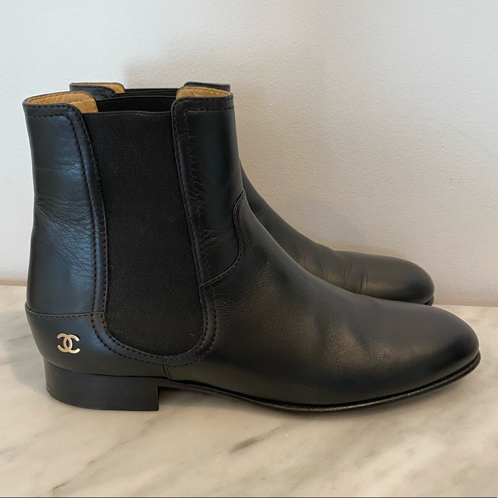 Authentic CHANEL Chelsea Bootie size 41